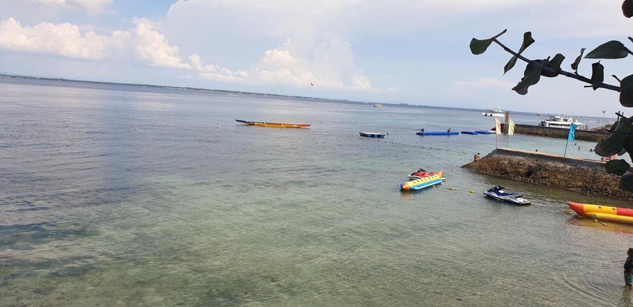 Mactan Newtown Condo With Garden And Ocean View 8Newtown Blvd Мактан Екстериор снимка
